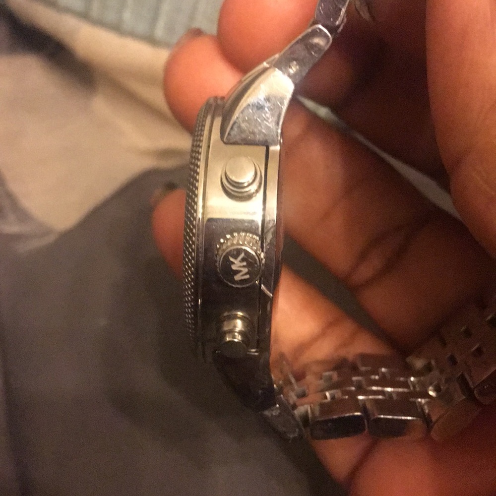 Michael Kors Stainless Steel watch - Picture 3 of 4